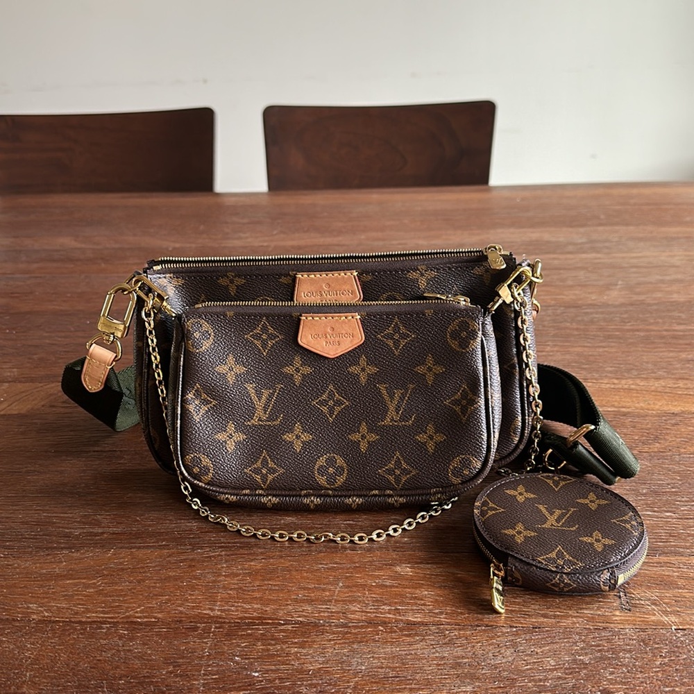 Louis Vuitton Multi Pochette Accessoires Monogram Crossbody Bag Khaki Strap